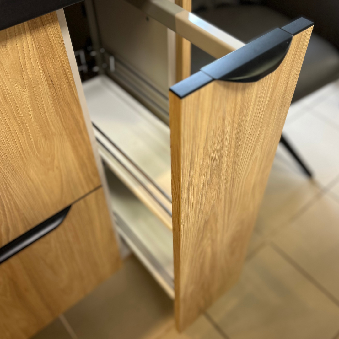 Virtuves mēbeles – ekspozīcija “Nebraska - Karamele”