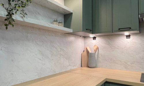 Funkcionāla virtuve MONO salvija